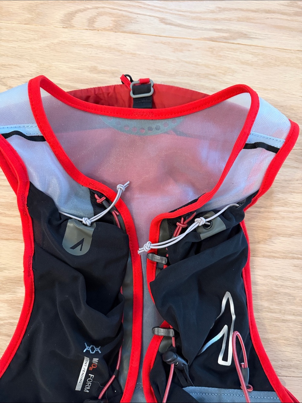 Ultraspire BIG BRONCO RACE VEST men’s Medium (NO BOTTLES INCLUDED) - Picture 4 of 4